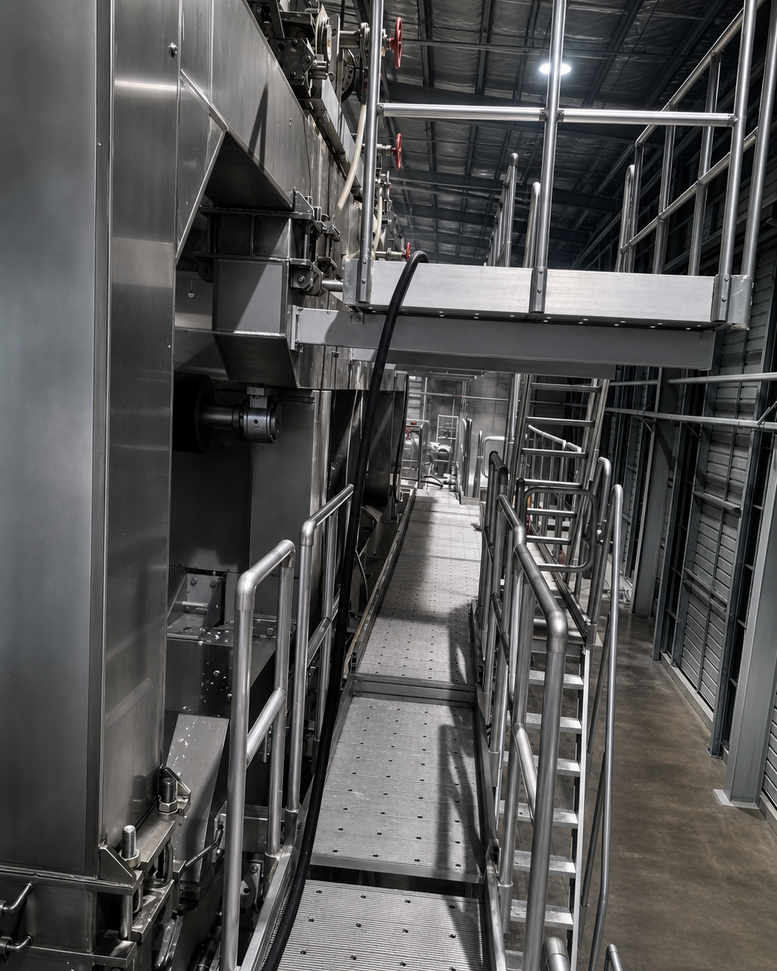 Machine access and operating platform